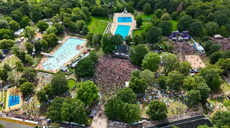 WET Festival mit hundert 25 plus GmbH | Webseite erstellt von DAST Media
